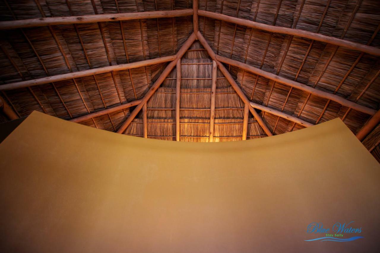Hotel Blue Waters Arugam Bay Esterno foto